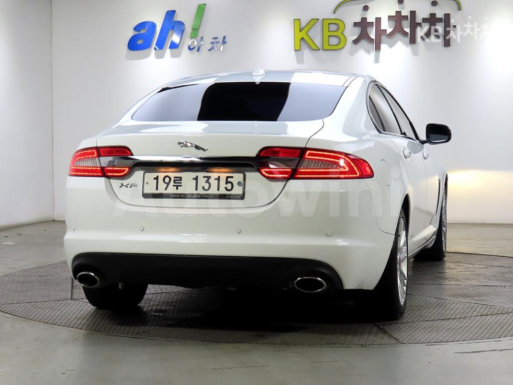 SAJAA0543ENU24605 2014 JAGUAR XF 3.0D LUXURY(12년~)-2