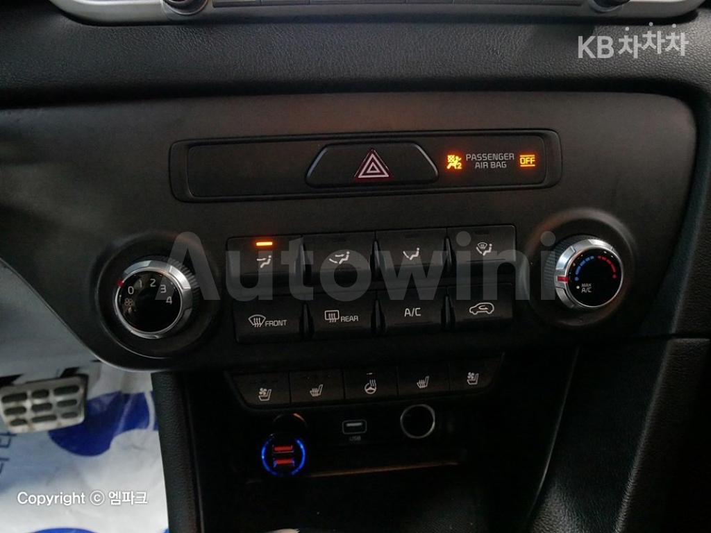 2019 KIA THE BOLD 2.0 DIESEL 2WD PRESTIGE - 14