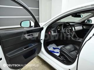 2017 JAGUAR XF 2.5T PRESTIGE - 11