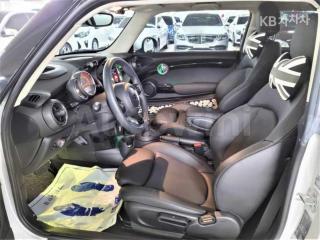 2020 MINI COOPER 1.6 SE - 8