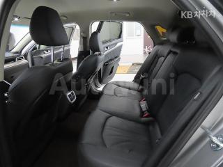 2020 KIA K5 3RD GEN 1.6 GASOLINE TURBO SIGNATURE - 9