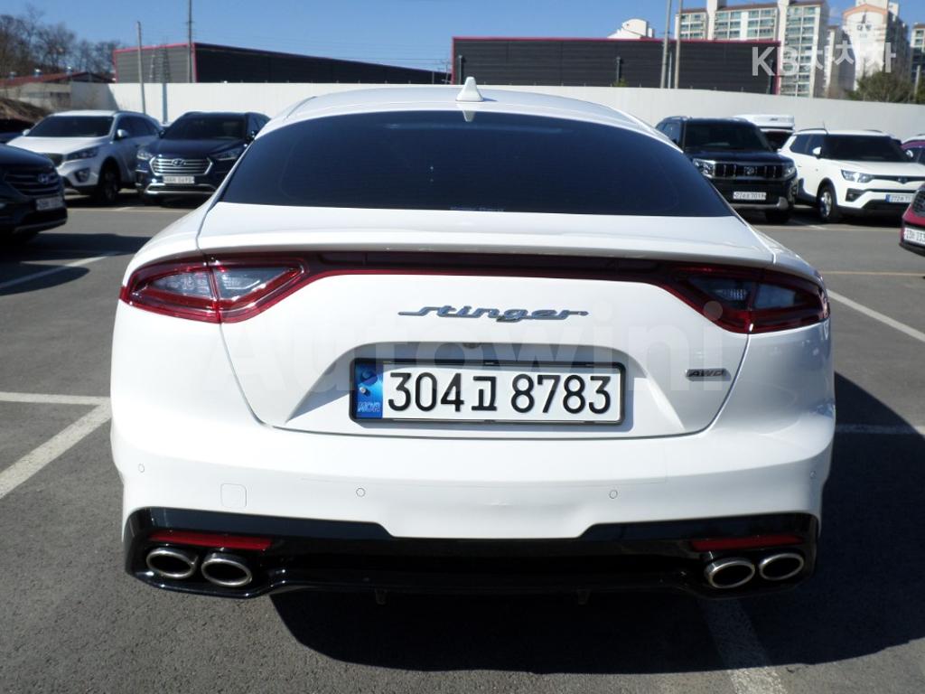 KNAE351ADLS086702 2020 KIA STINGER 2.0 TURBO 4WD PLATINUM-2