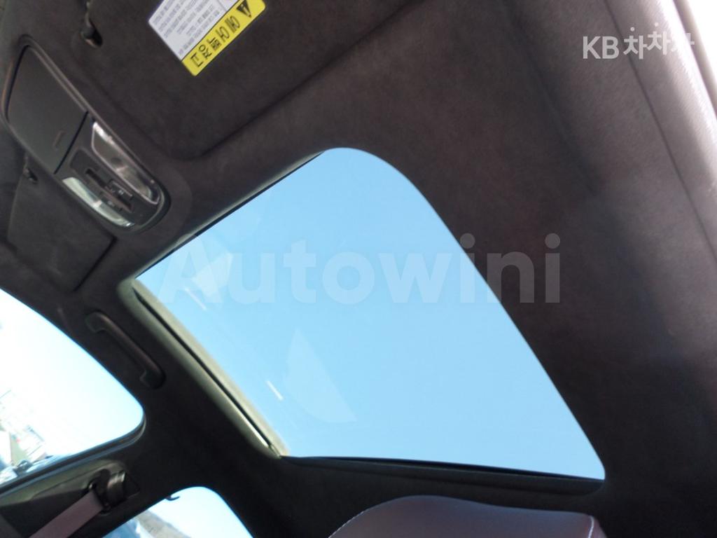 2020 KIA STINGER 2.0 TURBO 4WD PLATINUM - 9