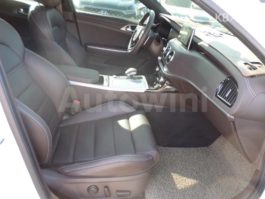 2020 KIA STINGER 2.0 TURBO 4WD PLATINUM - 14