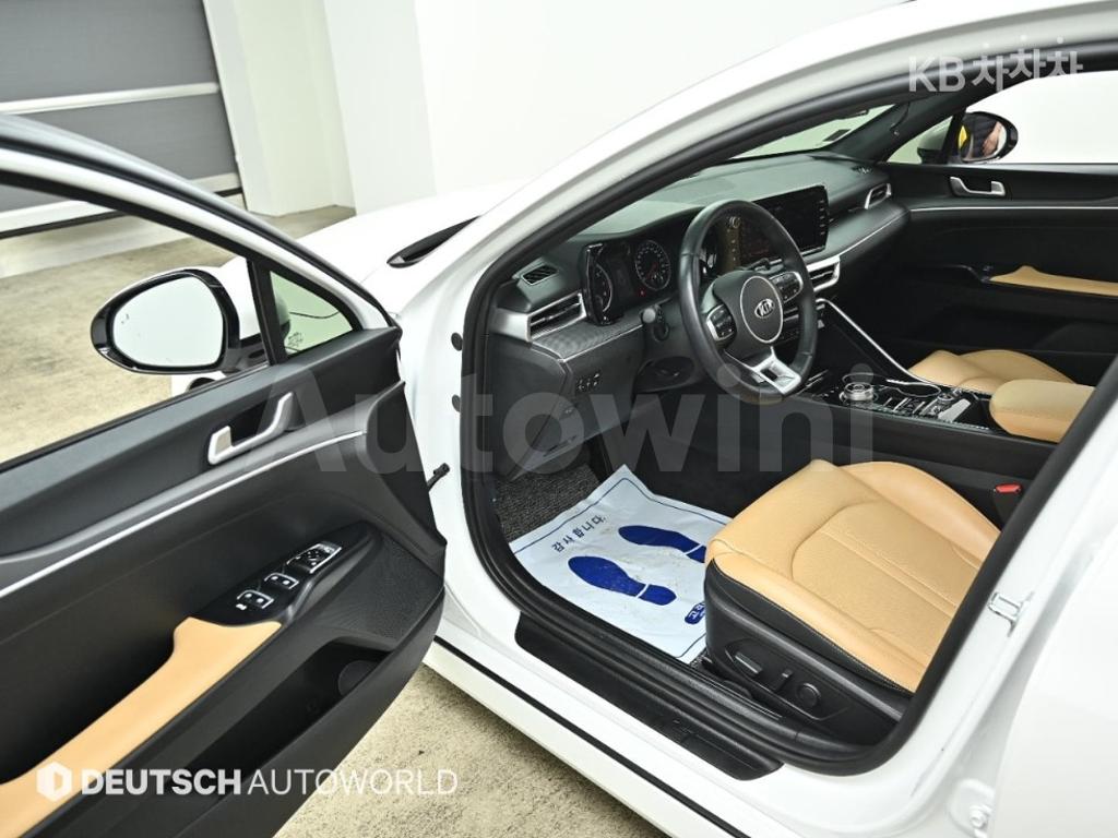 2020 KIA K5 3RD GEN 2.0 GASOLINE PRESTIGE - 11
