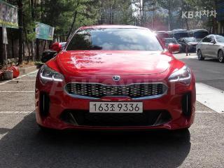 KNAE351ABLS082968 2020 KIA STINGER 2.0 TURBO 4WD PLATINUM-0