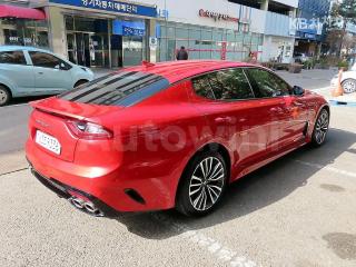 KNAE351ABLS082968 2020 KIA STINGER 2.0 TURBO 4WD PLATINUM-3