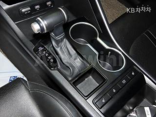 2020 KIA K5 3RD GEN 2.0 LPI 렌터카 STANDARD - 12