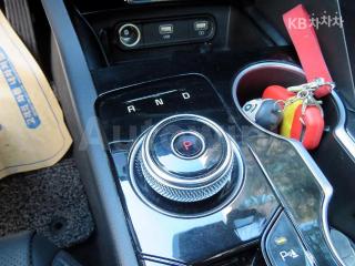 2020 KIA K5 3RD GEN 2.0 LPI NOBLESSE - 10