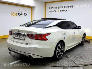 1N4AA6AP7HC361760 2017 NISSAN MAXIMA 3.5 BASIC-2