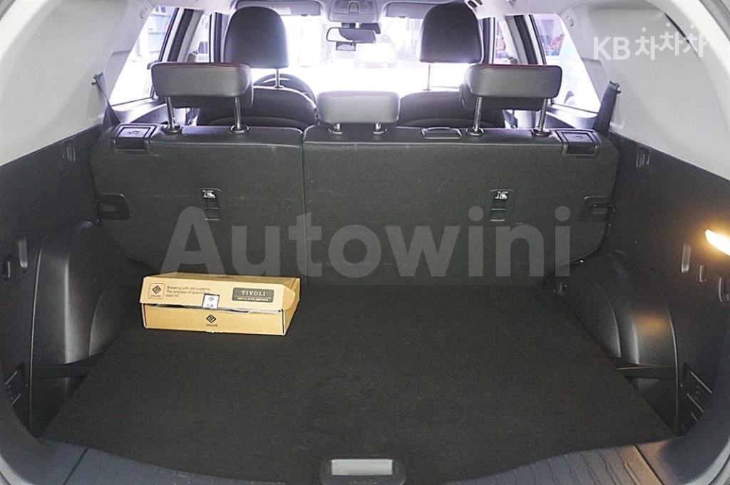 KPBXL3AP1HP139318 2017 SSANGYONG TIVOLI AIR 2WD IX-3