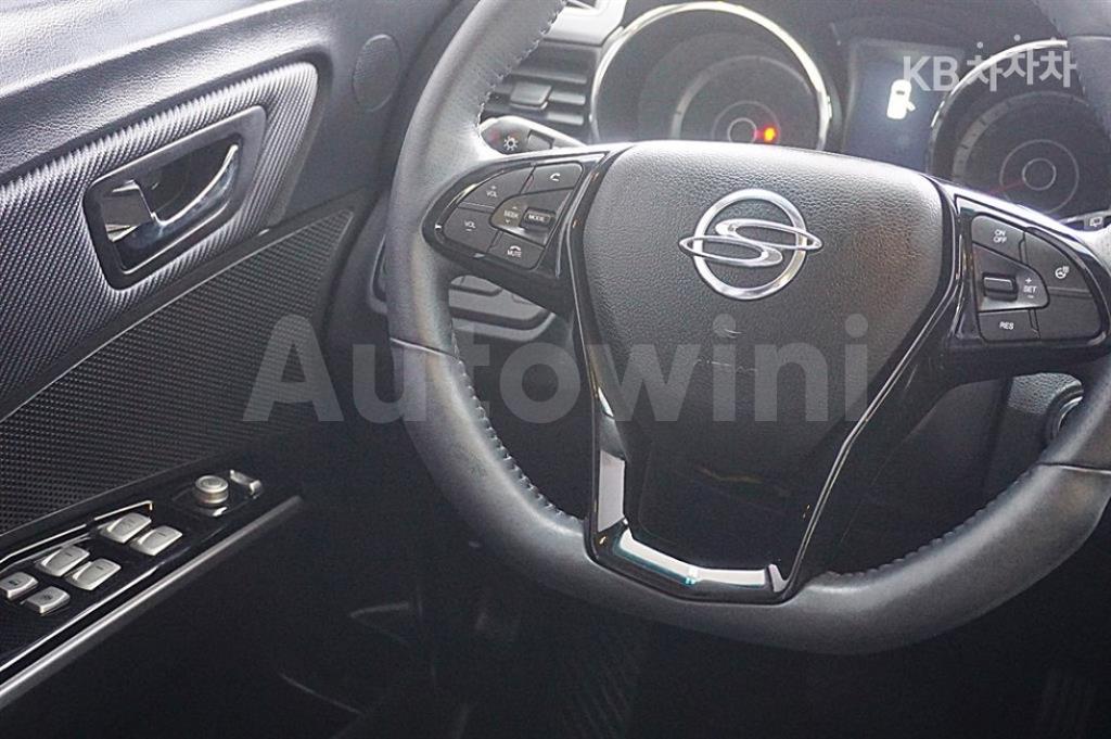 2017 SSANGYONG TIVOLI AIR 2WD IX - 9
