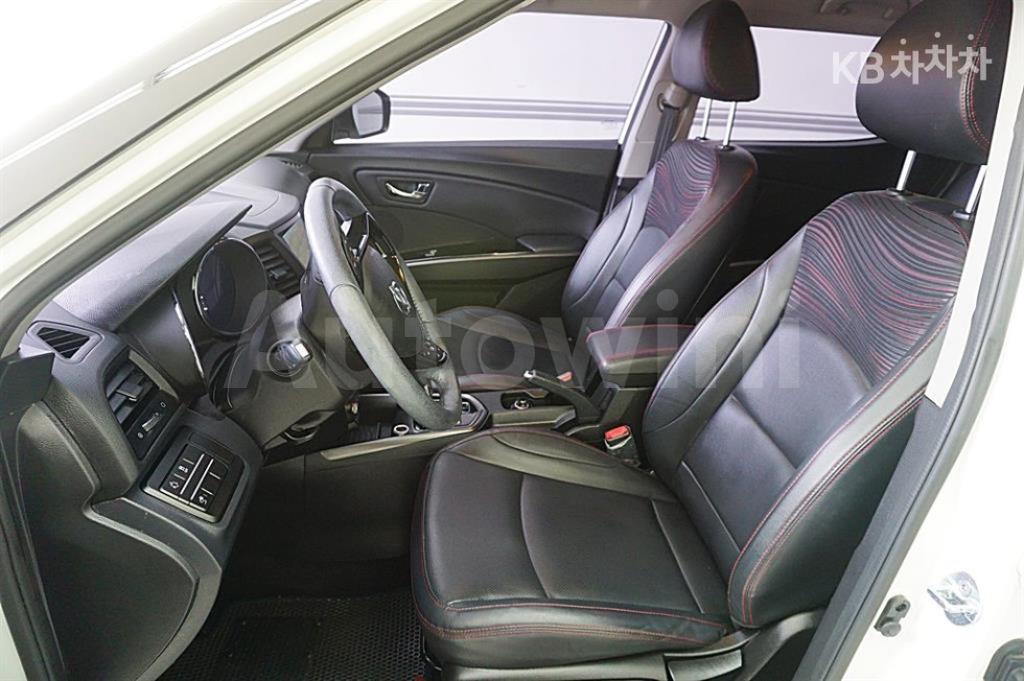 2017 SSANGYONG TIVOLI AIR 2WD IX - 18