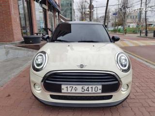 WMWXP5109K2H40143 2019 MINI COOPER 1.6 SE-0