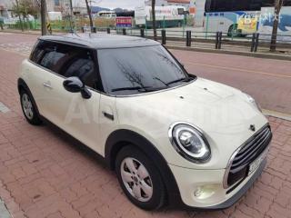 WMWXP5109K2H40143 2019 MINI COOPER 1.6 SE-2
