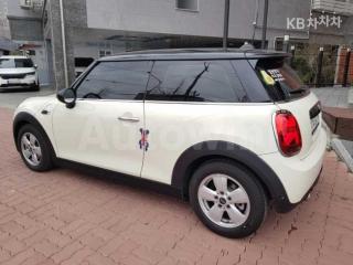 WMWXP5109K2H40143 2019 MINI COOPER 1.6 SE-5
