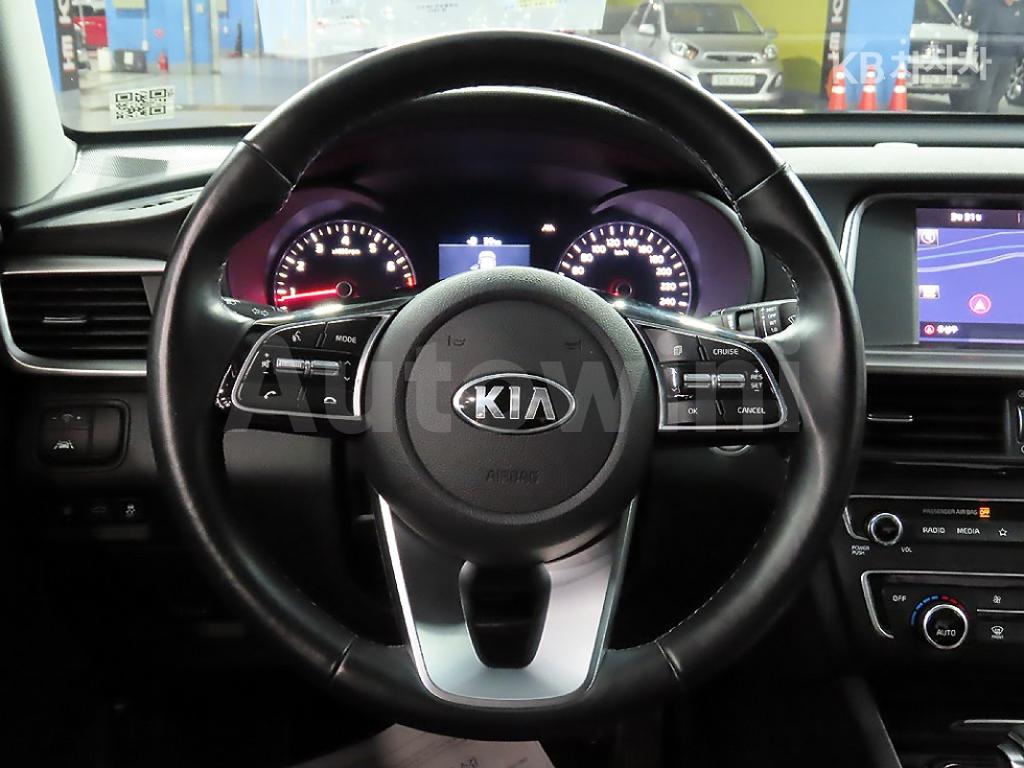 2020 KIA K5 3RD GEN 2.0 GASOLINE PRESTIGE - 10