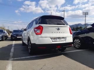 KPBXL3AP1HP126043 2017 SSANGYONG TIVOLI AIR 4WD RX PLUS PACKAGE-2