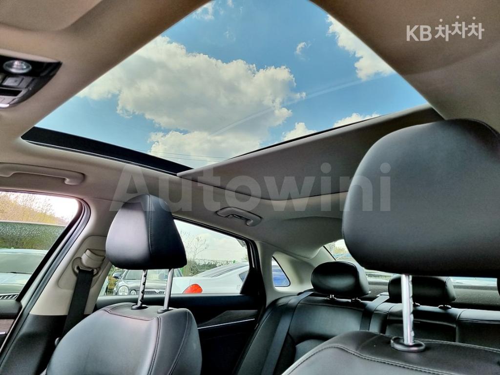 2020 KIA K5 3RD GEN 2.0 LPI NOBLESSE - 11