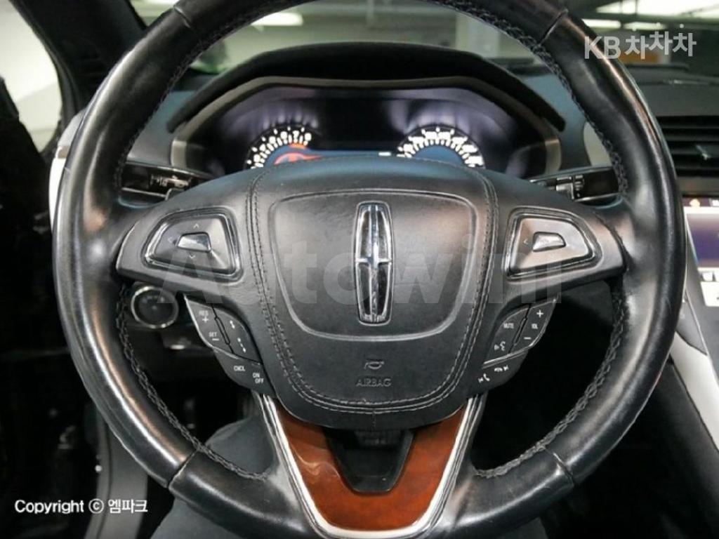 2017 LINCOLN MKZ 2.0L GTDI RESERVE 300A AWD - 8