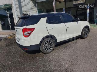 KPBXL3AR1HP176093 2017 SSANGYONG TIVOLI AIR GASOLINE 2WD AX-4