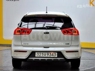 2018 KIA  NIRO 1.6 HEV NOBLESSE - 4
