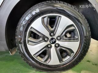2018 KIA  NIRO 1.6 HEV NOBLESSE - 20