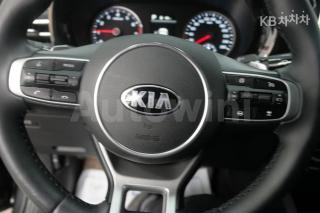 2021 KIA K5 3RD GEN 2.0 GASOLINE PRESTIGE - 8