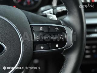 2020 KIA K5 3RD GEN 2.0 GASOLINE PRESTIGE - 17