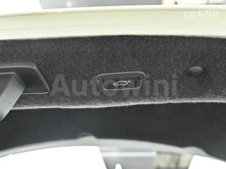 2017 JAGUAR XF 2.5T PRESTIGE - 19