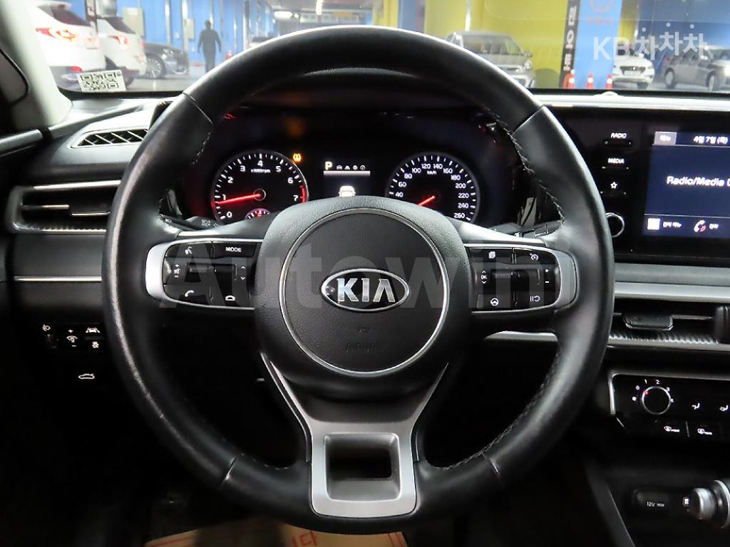 2020 KIA K5 3RD GEN 2.0 LPI 렌터카 STANDARD - 7