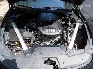 2020 KIA STINGER 2.0 TURBO 2WD PLATINUM - 19