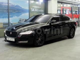 SAJBB4BG3HCY50706 2017 JAGUAR XF 2.5T PRESTIGE-0