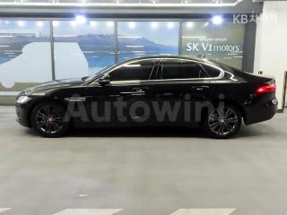 SAJBB4BG3HCY50706 2017 JAGUAR XF 2.5T PRESTIGE-2