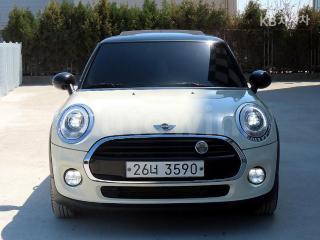 2018 MINI COOPER D 2.0 BASIC - 1