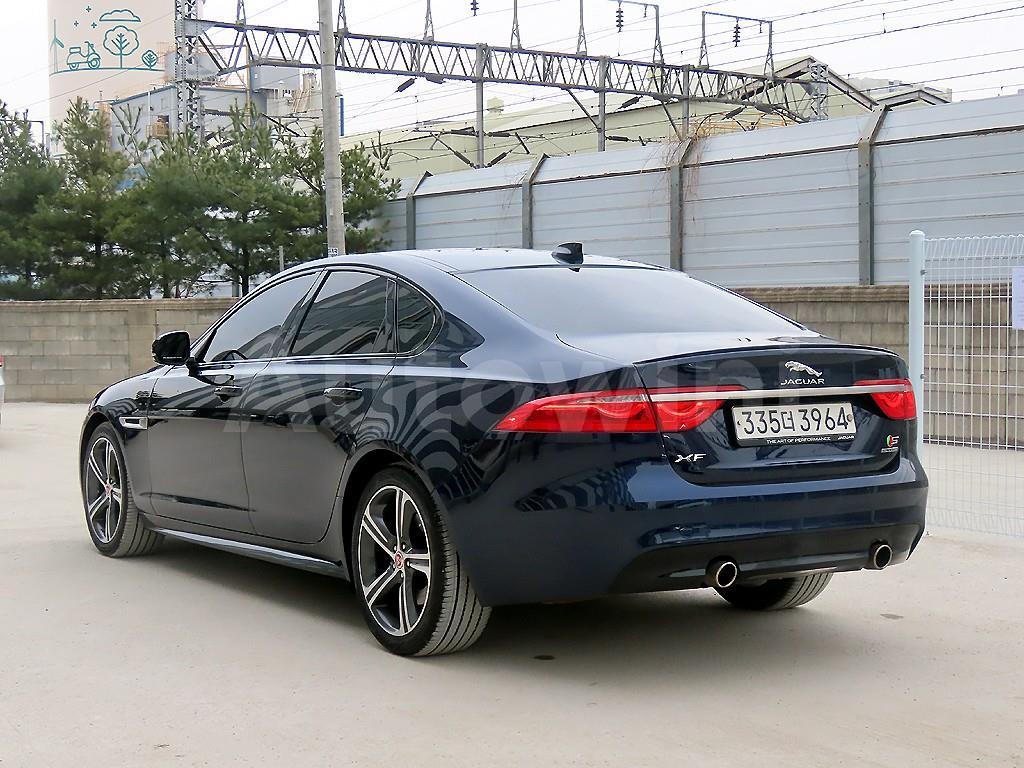 SAJBA4BV2KCY73497 2019 JAGUAR XF 3.0 V6 SC S AWD-2