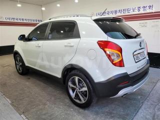 KPBBH2AW1HP251948 2017 SSANGYONG  STYLE KORANDO C 2.2 RX 2WD LUXURY-2