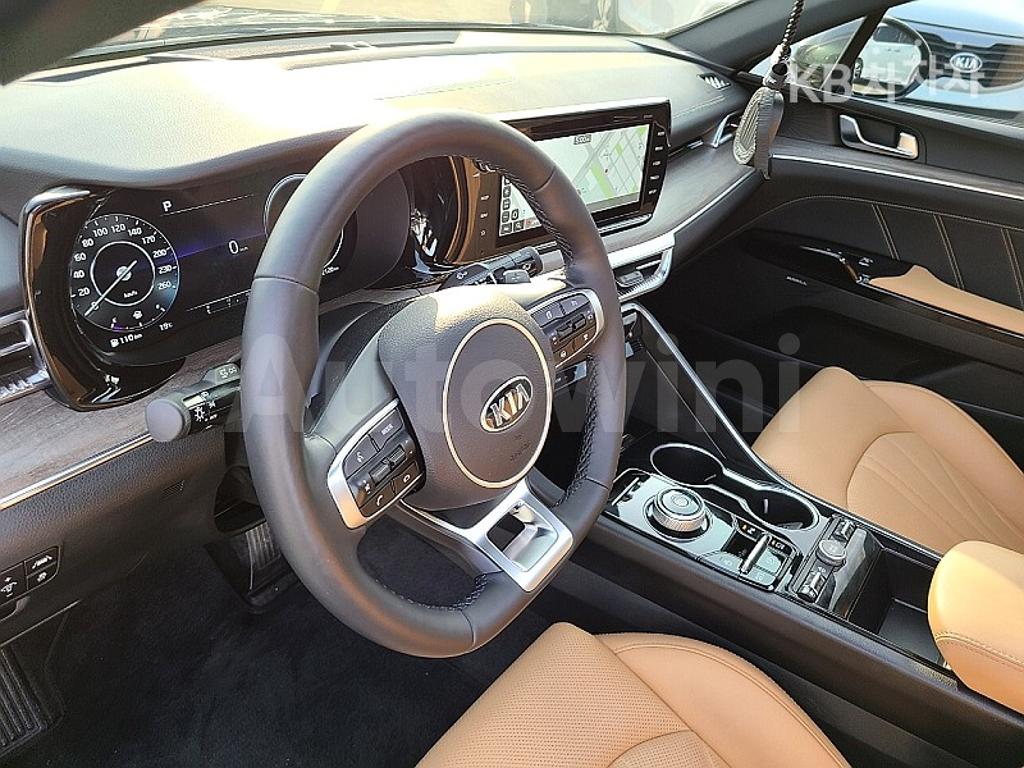 2021 KIA K5 3RD GEN 1.6 GASOLINE TURBO SIGNATURE - 11