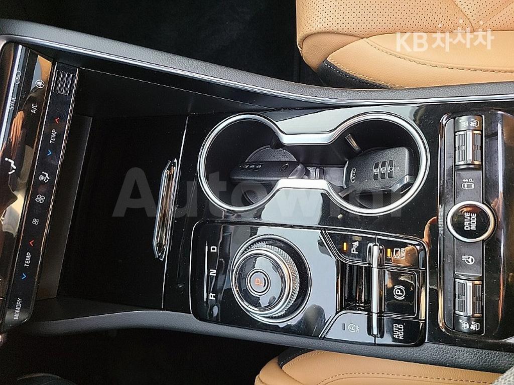 2021 KIA K5 3RD GEN 1.6 GASOLINE TURBO SIGNATURE - 17