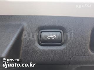 2021 HYUNDAI  SANTAFE TM DIESEL 2.2 2WD PREMIUM CHOICE - 19