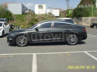 KNAG241ABMA105721 2021 KIA K5 3RD GEN 2.0 GASOLINE PRESTIGE-4