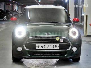 WMWXU1101K2H34497 2019 MINI COOPER 1.5 BASIC-1