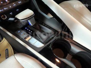 2021 HYUNDAI  AVANTE HYBIRD CN7  인스퍼레이션 - 10