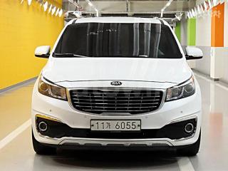 KNAMC81ABJS433920 2018 KIA  CARNIVAL 9 SEATS 2.2 DIESEL PRESTIGE-0