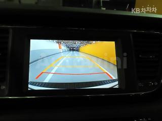 2018 KIA  CARNIVAL 9 SEATS 2.2 DIESEL PRESTIGE - 15