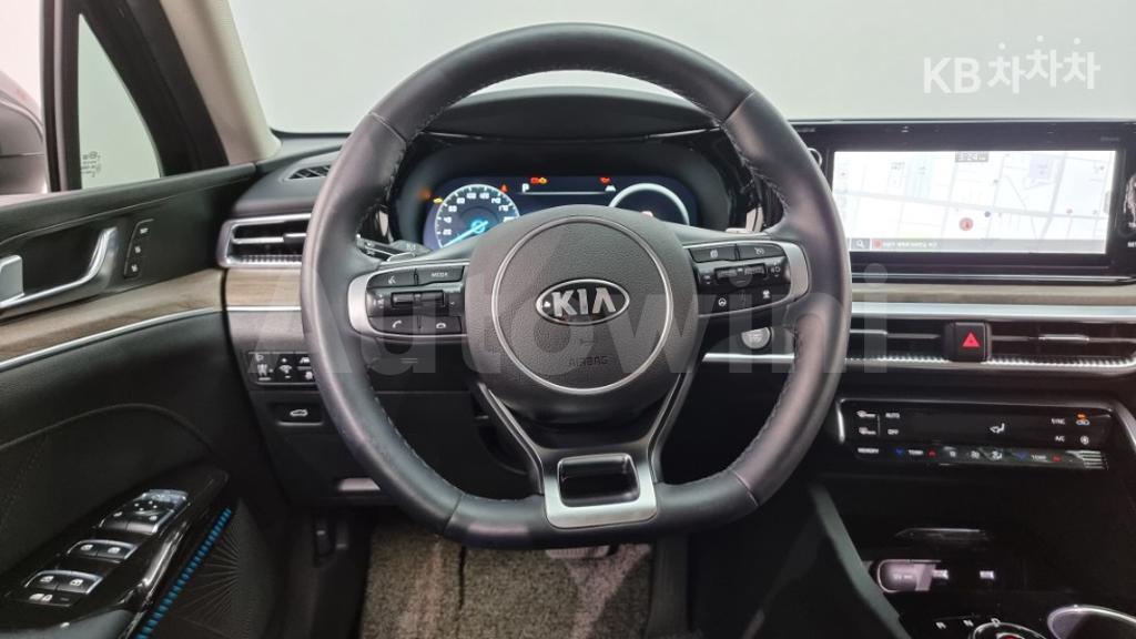 2021 KIA K5 3RD GEN 1.6 GASOLINE TURBO SIGNATURE - 12