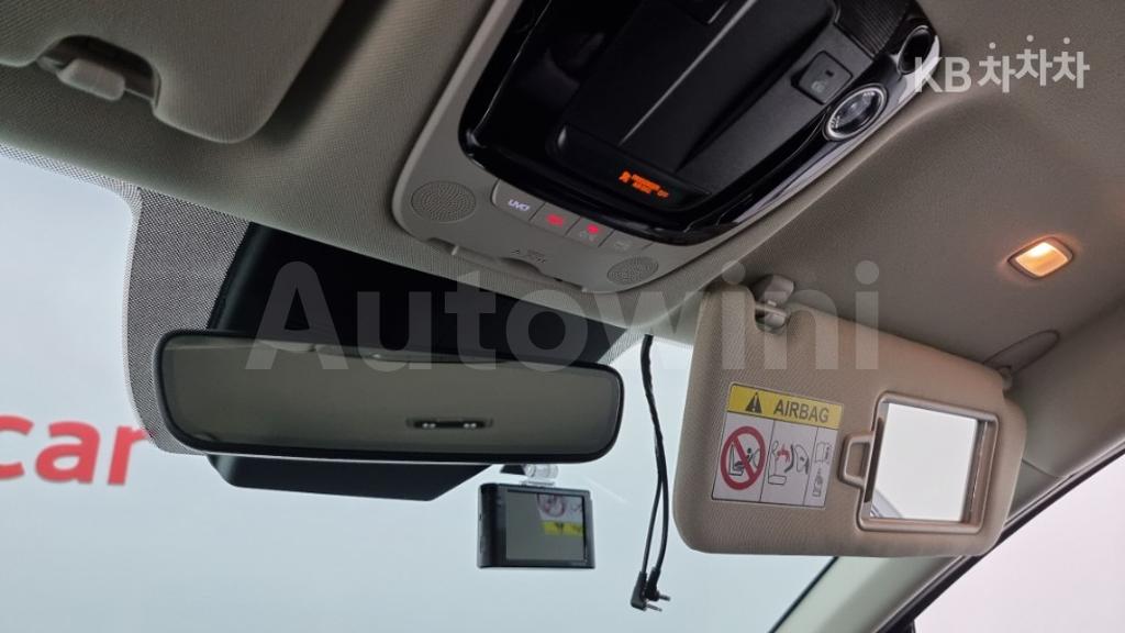 2021 KIA K5 3RD GEN 1.6 GASOLINE TURBO SIGNATURE - 19