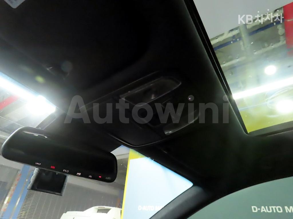 2020 KIA STINGER 2.2 DIESEL 2WD PLATINUM - 12