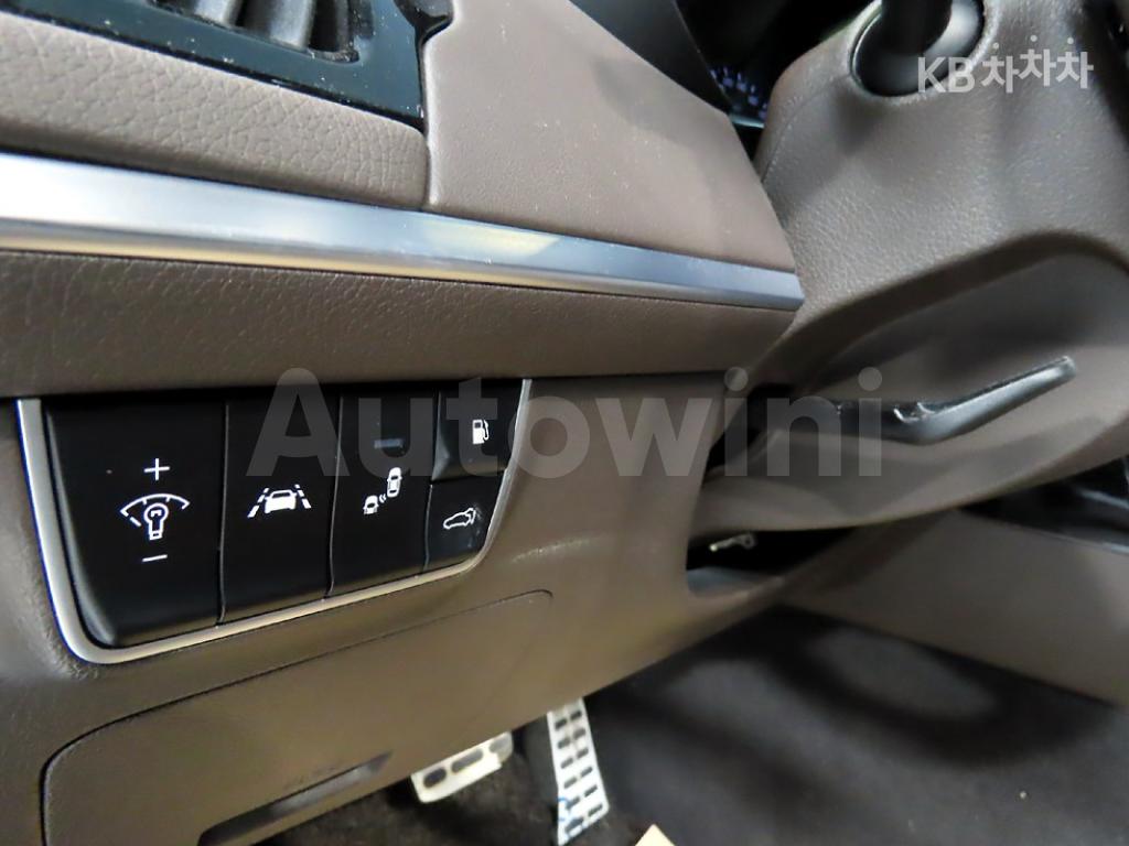 2020 KIA STINGER 2.2 DIESEL 2WD PLATINUM - 13