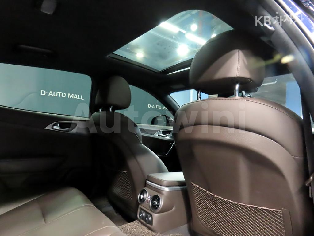 2020 KIA STINGER 2.2 DIESEL 2WD PLATINUM - 17